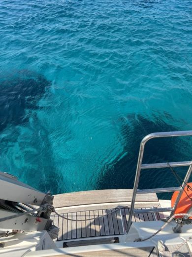 Iraklio Sailboat HALF DAY PRIVATE ALL INCLUSIVE TRIP TO DIA ISLAND Elan Impression 434 alt tag text