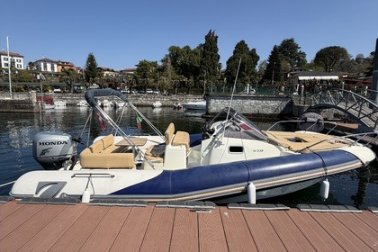 Noleggio Gommone Zodiac Nzo 700 cabin Sesto Calende