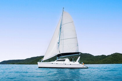 Hire Catamaran Robertson and Caine Leopard 47 Phuket