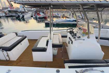 Hire Motor yacht Wasmi 35s Abu Dhabi