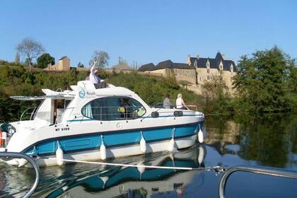 Charter Houseboat Estivale Quattro B Kisköre
