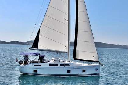 Charter Sailboat HANSE 418 Sukošan