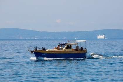 Verhuur Motorboot Traitional Croatian boat Leut Vagabundo Split