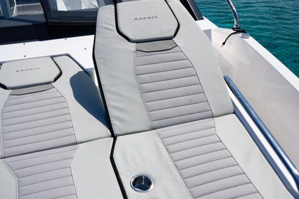 Charter Motorboat Karnic CS 10 Poli Crysochous
