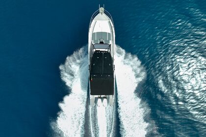 Charter Motorboat Saver 330 Walkaround Taormina