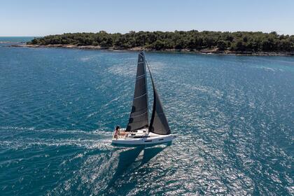 Hire Sailboat  Sun Odyssey 350 Preveza