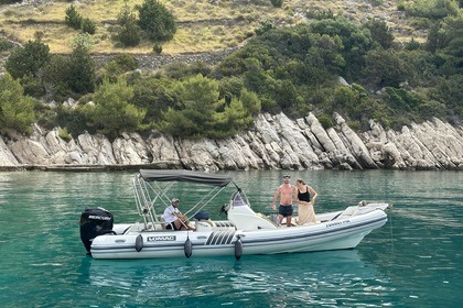 Czarter Ponton RIB Lomac Nautica 760 In Makarska