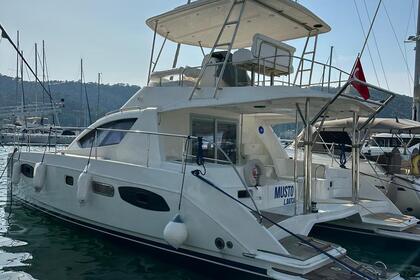 Location Catamaran Robertson & Caine Leopard 39 Powercat Tivat