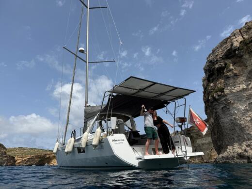 Σλιέμα Sailboat Beneteau Oceanis 48 alt tag text