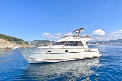 Hire Motorboat ACM ARCOA Excellence 38 La Ciotat