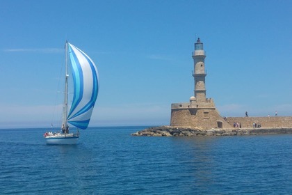 Charter Sailboat Hood 38 Wacquiez Chania