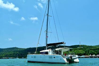 Verhuur Catamaran Lagoon-Bénéteau Lagoon 400 S2 - 4 + 1 cab. Thalang District