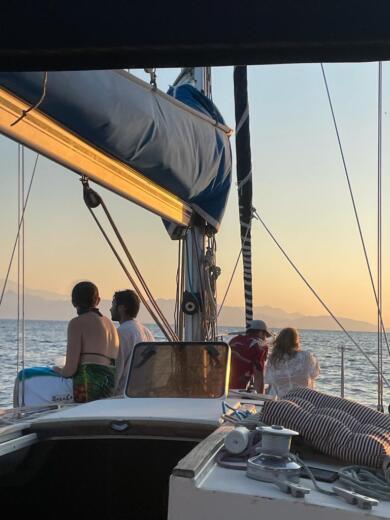 Ηράκλειο Sailboat Jeanneau Sun Shine 38 alt tag text