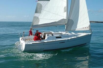 Location Voilier Beneteau First 25.7 Saint-Quay-Portrieux