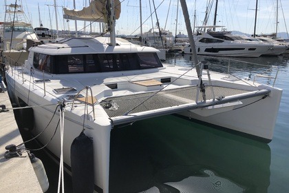Charter Catamaran Fountaine Pajot Saba 50 Mallorca
