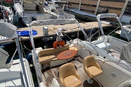 Location Bateau à moteur Jeanneau 755 WA Marseille