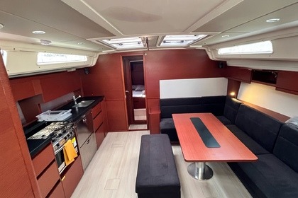 Hire Sailboat Hanse 508 Laurium