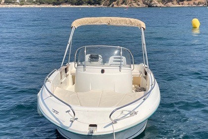 Location Bateau à moteur Jeanneau 2 Cap Camarat 615 OPEN La Londe-les-Maures