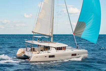 Hire Catamaran  Lagoon 42 (4 dbl / 1 single ) Lefkada
