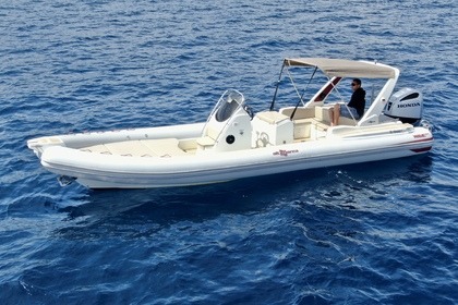 Charter RIB ALTAMAREA WAVE 27 Cavalaire-sur-Mer