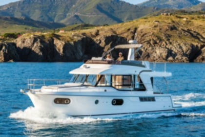 Rental Motorboat Beneteau Swift Trawler Cogolin