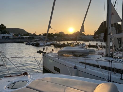 Ilhas Eólias Motorboat Innovazioni e Progetti Mira 37 alt tag text