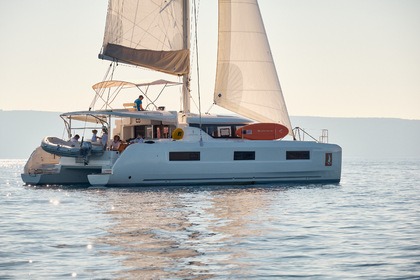 Alquiler Catamarán  Lagoon 46 NEW Trogir