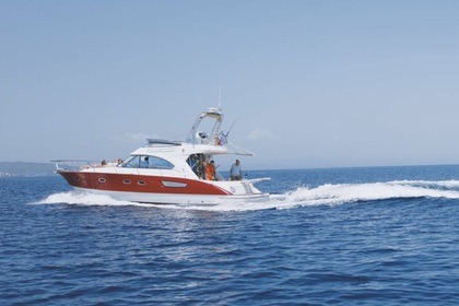 Charter Motorboat Beneteau Antares 12 Chalkidiki