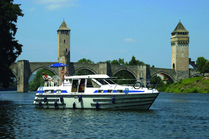 Location Péniche Custom Tarpon 37 (Châtillon-en-Bazois) Châtillon-en-Bazois