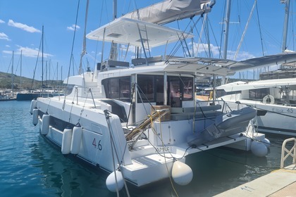 Charter Catamaran  Bali 4.6 OPEN SPACE ( 7 cabins, SOUNTLESS GENERATO Laurium
