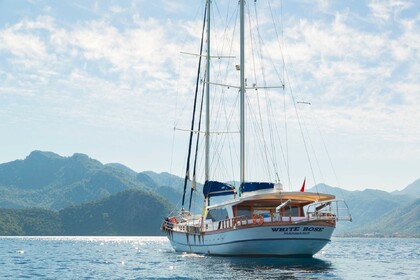 Charter Gulet Custom Made White Rose Marmaris