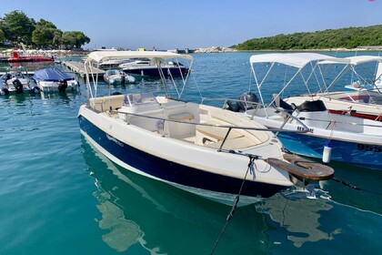 Charter Motorboat Marinello Eden 22 Vrsar