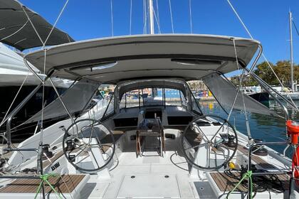 Charter Sailboat  Oceanis 51.1 Palma de Mallorca
