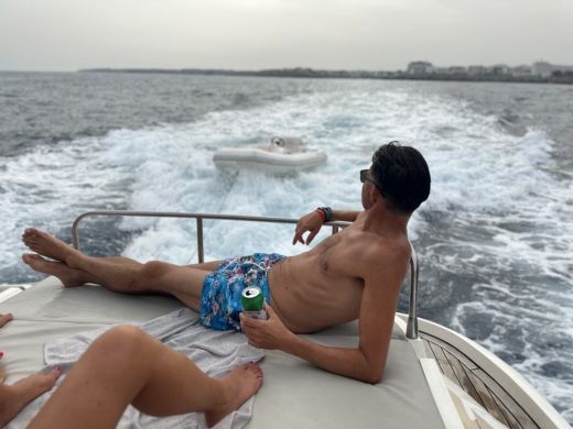 Cala d'Or Motorboat Fairline Targa 52 alt tag text