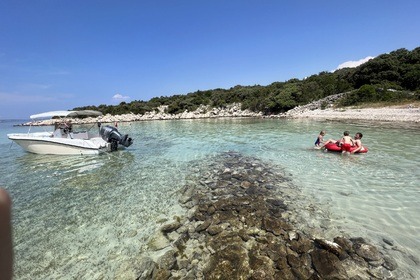 Noleggio Barca a motore Aeda Lauc Šimuni