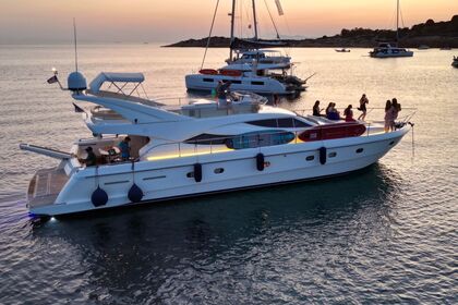 Location Yacht Ferretti 620 Glyfáda