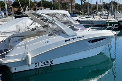 Hire Motorboat Rodman Rio iberica 750 Saint-Raphaël