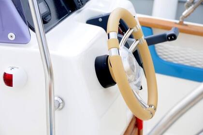 Ενοικίαση Μηχανοκίνητο σκάφος Marinesite 18 Open (1) Σιρμιόνε