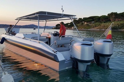 Noleggio Barca a motore IVELA L 31 Port Grimaud