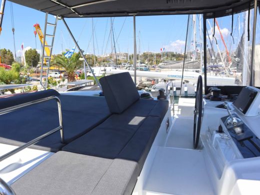 Catamaran  Lagoon 46 boat plan
