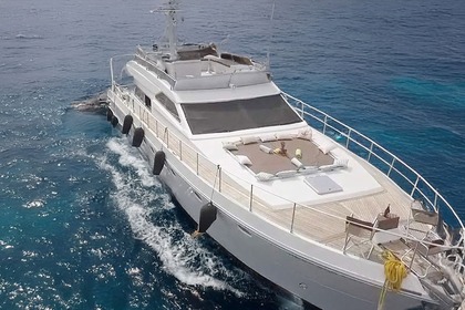 Verhuur Motorjacht Ferretti 58/64ft Mikonos