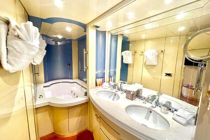 Location Yacht à moteur MondoMarine 30 M Cannes