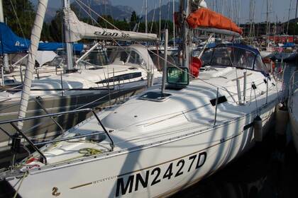 Verhuur Zeilboot BENETEAU 33.1 Riva del Garda