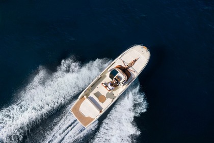 Charter Motorboat Invictus CX 280 Monaco