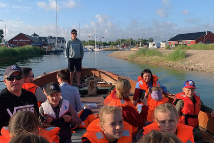 Чартер Моторная яхта FISKARS Lifeboat Sõru