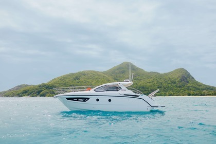 Location Bateau à moteur Azimut Atlantis 34 Seychelles