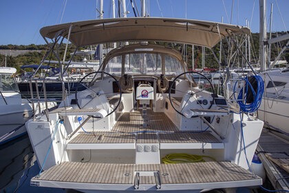 Location Voilier Dufour Yachts Dufour 382 GL Pula