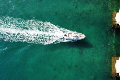 Чартер RIB (надувная моторная лодка) Salpa Salpa soleil 26 Таранто