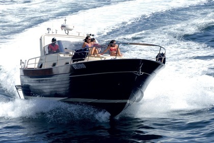 Verhuur Motorboot Nautica Esposito Futura 38 cabin Sorrento