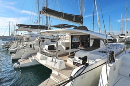 Charter Catamaran Lagoon Lagoon 42 Sukošan